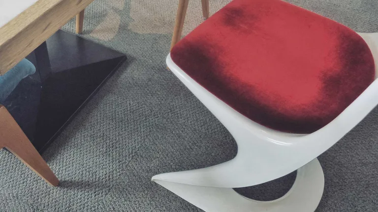 Le beau revient… au prix du laid ?